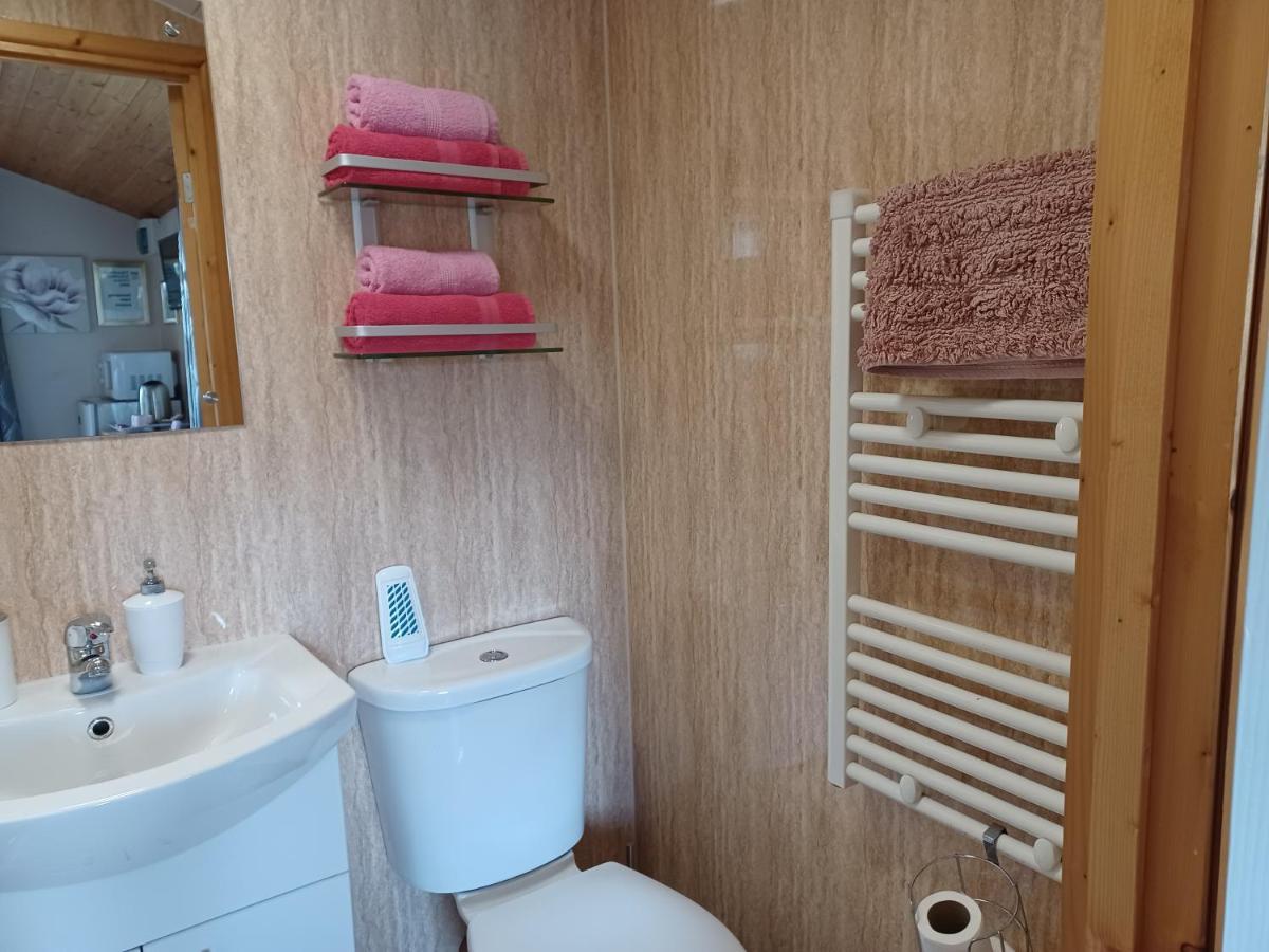 פנדינה Dunroaming Cabin מראה חיצוני תמונה